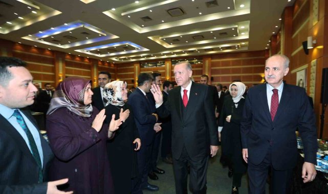 2023/05/cumhurbaskani-recep-tayyip-erdogan-istanbul-il-baskanligindaki-toplantiya-katildi_2.jpg