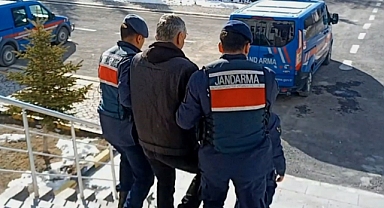 Kanepeye Gizlenmiş Uyuşturucu Tespit Etti