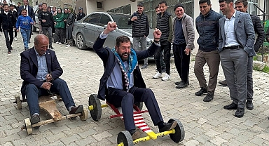 Sındırgı’da Dingil Yarışları Gerçekleşti