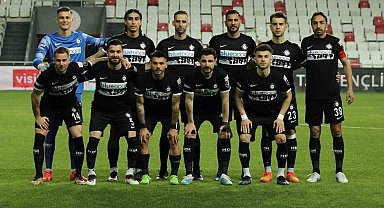Spor Toto 1. Lig: Altay: 3 - Sakaryaspor: 1