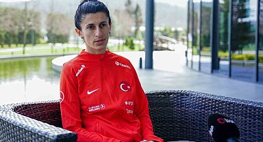 Yağmur Uraz: