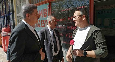 AK Parti Milletvekili adayı Azmi Ekinci, Sancaktepe esnafıyla bir araya geldi