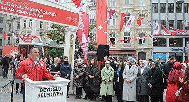 Anneler Günü'ne özel "Galata Kadın Emeği Çarşısı" açıldı