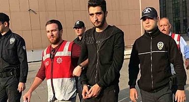 Bakırköy'de insanların üzerine araba süren eski hakim ve savcı oğlu hakkında rapor : 