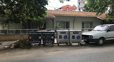 Balıkesir caddesinde sıfır atık çalışması devam ediyor.