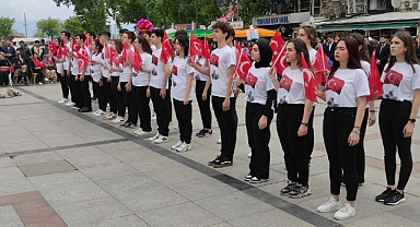 Bandırma'da 19 Mayıs Coşkuyla Kutlandı