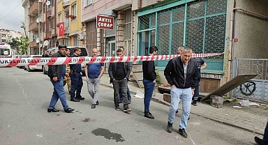 Bayrampaşa'da kuru temizleme dükkanı sahibi iş yerinde ölü olarak bulundu