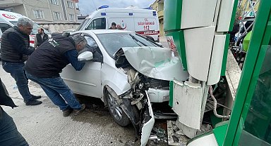 Bursa'da facia teğet geçti: 5 yaralı