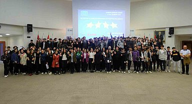 Bursalı Gençler, Avrupa Günü'nde eğitim imkânlarını keşfetti