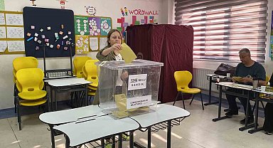 Çanakkale'de oy verme işlemi başladı