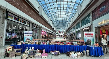 Engelli Bireyler Tarafından Üretilen El Emeği Sergi Sanatseverlerin Beğenisine Sunuldu