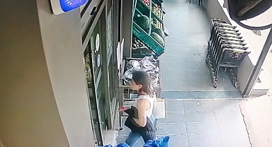 Gebze'de Motosiklet Alışveriş Merkezine Daldı