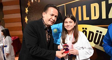 Adıyaman'ın başarılı öğrencilerine altın