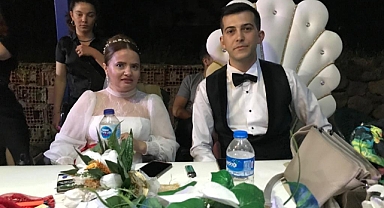AŞK ENGEL TANIMADI