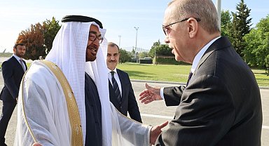 Cumhurbaşkanı Erdoğan, BAE Devlet Başkanı Al Nahyan ile bir araya geldi