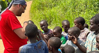 ''Afrika'da yapılacak çok iş, gidilecek çok yer, görülecek çok insan var''
