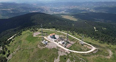 Alev gözcüleri 2 bin rakımda yangın nöbeti tutuyor