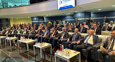ASO Temmuz ayı Meclis Toplantısı Hisarcıklıoğlu'nun da katılımıyla gerçekleştirildi