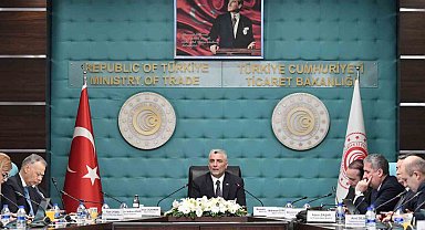 Bakan Bolat: "70 milyar lira finansman kaynakları ihracatçılarımıza sunacağız"