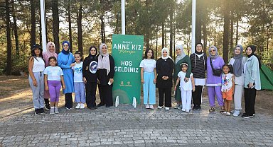 Başakşehirli anneler ve kızlarının kamp keyfi