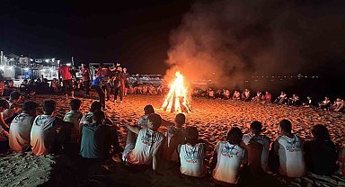 Başakşehirli gençlerin Saros Körfezi'nde tatil keyfi
