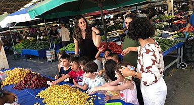 Bayraklı'nın öğrencilerine sokakta eğitim