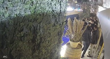Bebek'te iskelenin çöküşü kamerada: Titanik filmini aratmadı