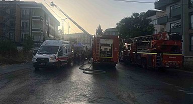 Beylikdüzü'nde yaşlı bakımevindeki yangında dumandan etkilenen 14 kişi tedavi altına alındı