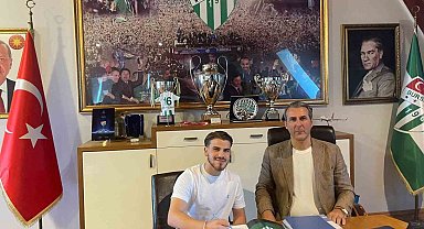 Bilal Güney, Bursaspor'la devam dedi