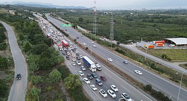 Bursa'da peş peşe iki kaza: 8 yaralı