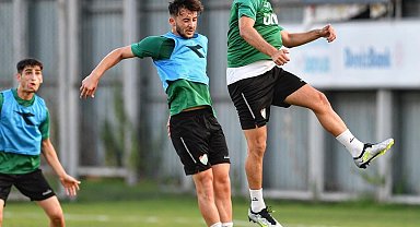 Bursaspor günü çift idmanla tamamladı