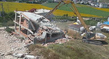 Büyükçekmece'de kaçak yapılara taviz verilmiyor