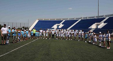 Büyükçekmece'de yaz spor okulu görkemli bir törenle açıldı