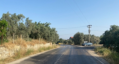 Çizgisiz Erdek-Ocaklar Karayolu Tehlike Saçıyor
