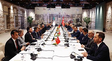 Cumhurbaşkanı Erdoğan ile heyetler arası görüşme devam ediyor