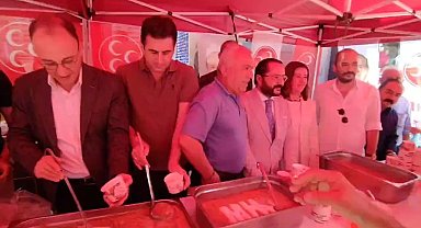Denizli MHP'nin aşure hayrı binlerce kişiyi buluşturdu