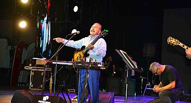 Efsaneler Bursa'da mest etti