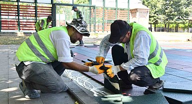 Esenyurt genelindeki parklar yenileniyor