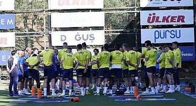 Fenerbahçe, yeni sezon hazırlıklarını sürdürüyor