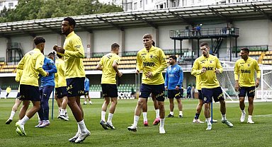 Fenerbahçe, Zimbru maçı hazırlıklarını tamamladı