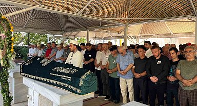 Fotoğrafçı Hamdi Bilgili Maltepe'de son yolculuğuna uğurlandı