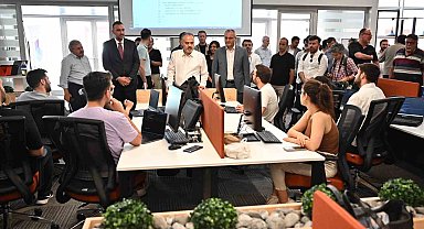 Gençler Bursa'nın geleceğini kodluyor