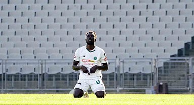 Göztepe, Mame Diouf'u istiyor