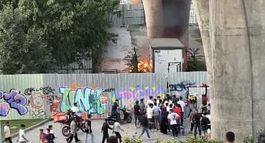 Haliç metro köprüsü altında korku dolu anlar: Trafo patlayınca yangın çıktı