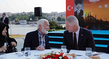 İstanbul Valisi Gül, 15 Temmuz şehit aileleri ve gazileriyle buluştu