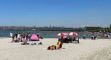 İstanbul'da bayramın son günü plajlar doldu taştı