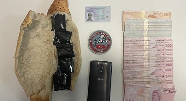 İstanbul'da ekmek arası uyuşturucu ticareti kamerada
