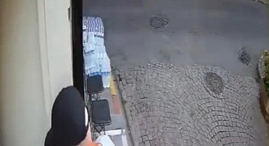 İstanbul'da turistlerin kabusu hırsız kamerada: Otellere girip turistlerin eşyalarını çaldı