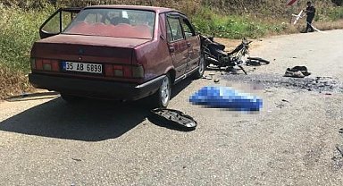 İzmir'de otomobille çarpışan motosiklet sürücüsü öldü