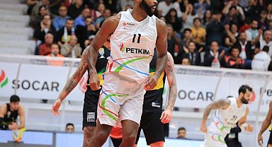 Jeremy Simmons, bir sezon daha Petkimspor'da